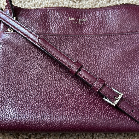 Kate Spade Burgundy Leather Crossbody Bag Maroon Soft Leather Fall Purse - Picture 4 of 16